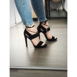 Zara Velvet Heels, Sandals, Size 6.
